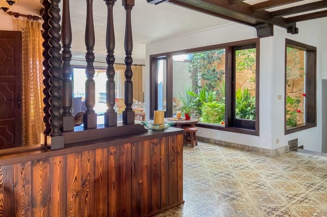 7 soveværelse Villa til salg i Capdepera - € 2.495.000 (Ref: 9118026)