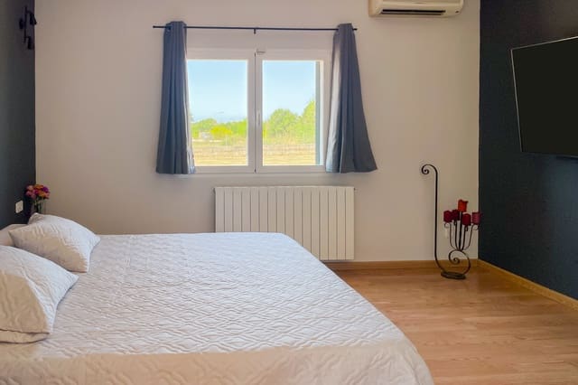 3 slaapkamer Finca/Landhuis te koop in Campos met zwembad - € 1.250.000 (Ref: 9133662)