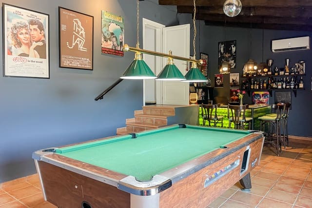 3 slaapkamer Finca/Landhuis te koop in Campos met zwembad - € 1.250.000 (Ref: 9133662)