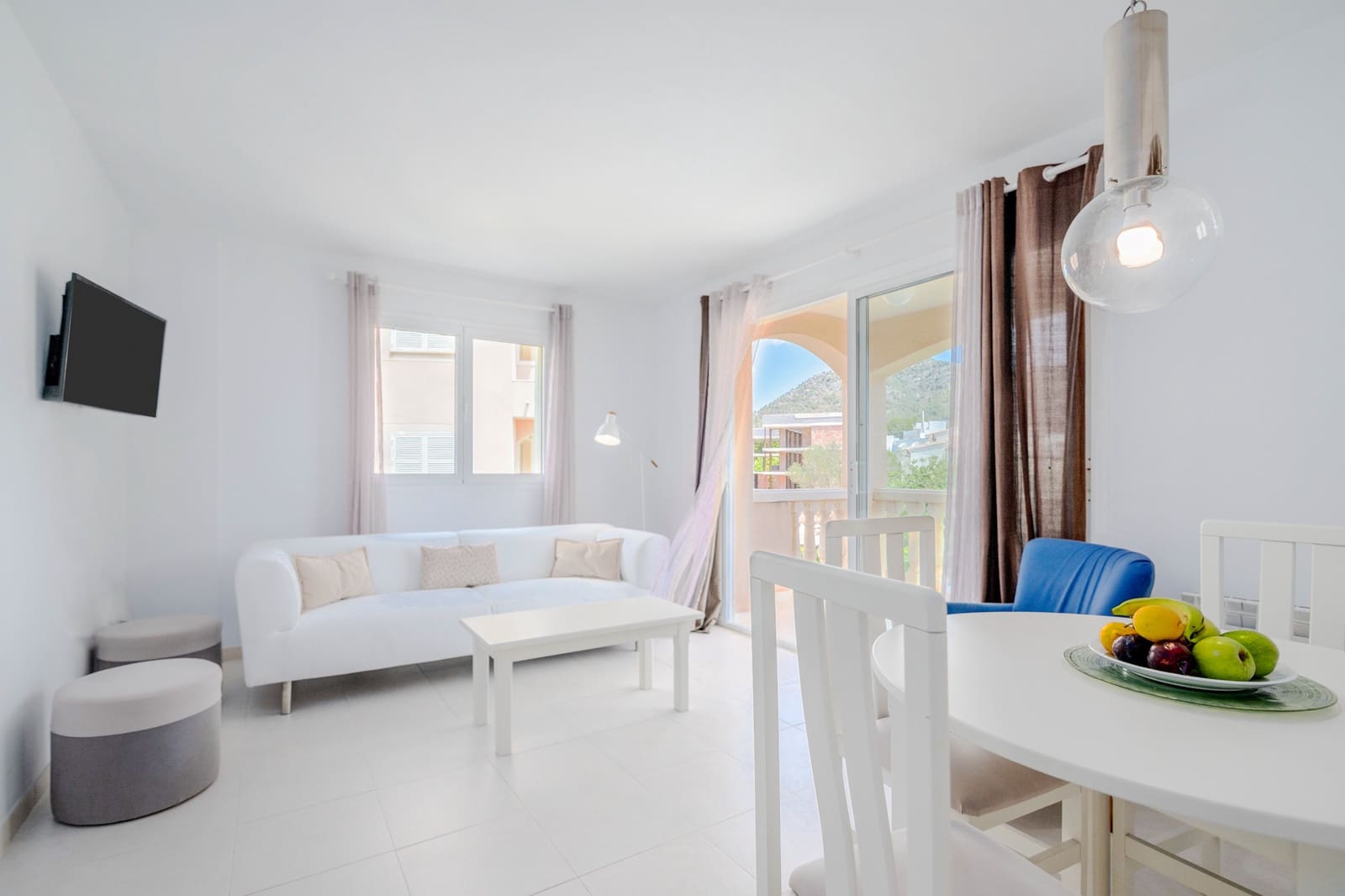 2 bedroom Apartment for rent in Canyamel with pool - € 1,500 (Ref: 9158403)