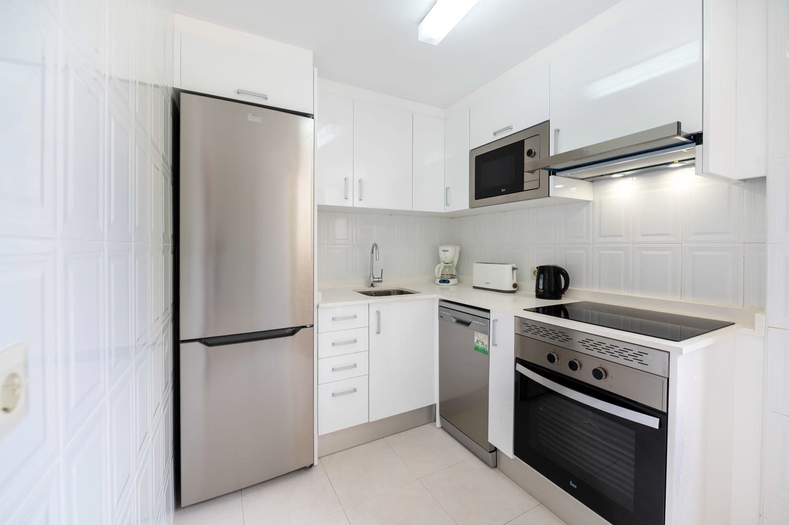 2 bedroom Apartment for rent in Canyamel with pool - € 1,500 (Ref: 9158403)