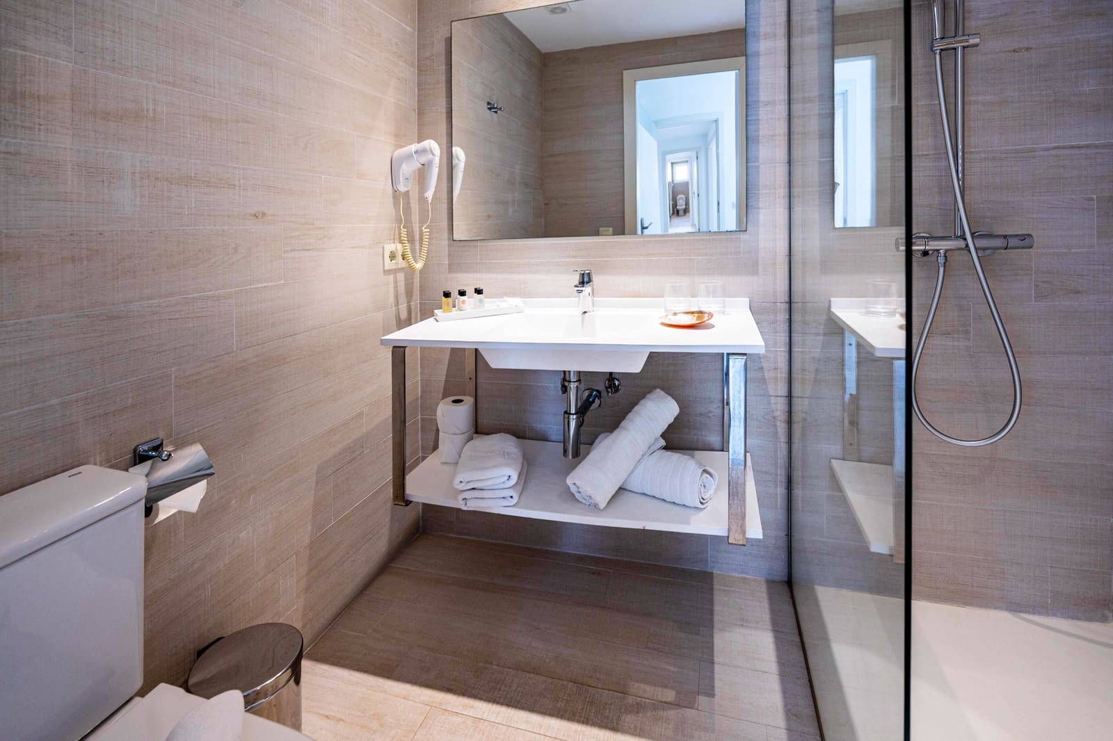 2 bedroom Apartment for rent in Canyamel with pool - € 1,500 (Ref: 9158403)