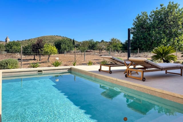 2 soveværelse Villa til leje i Son Carrio, Sant Llorenç des Cardassar med swimmingpool - € 3.800 (Ref: 9168246)