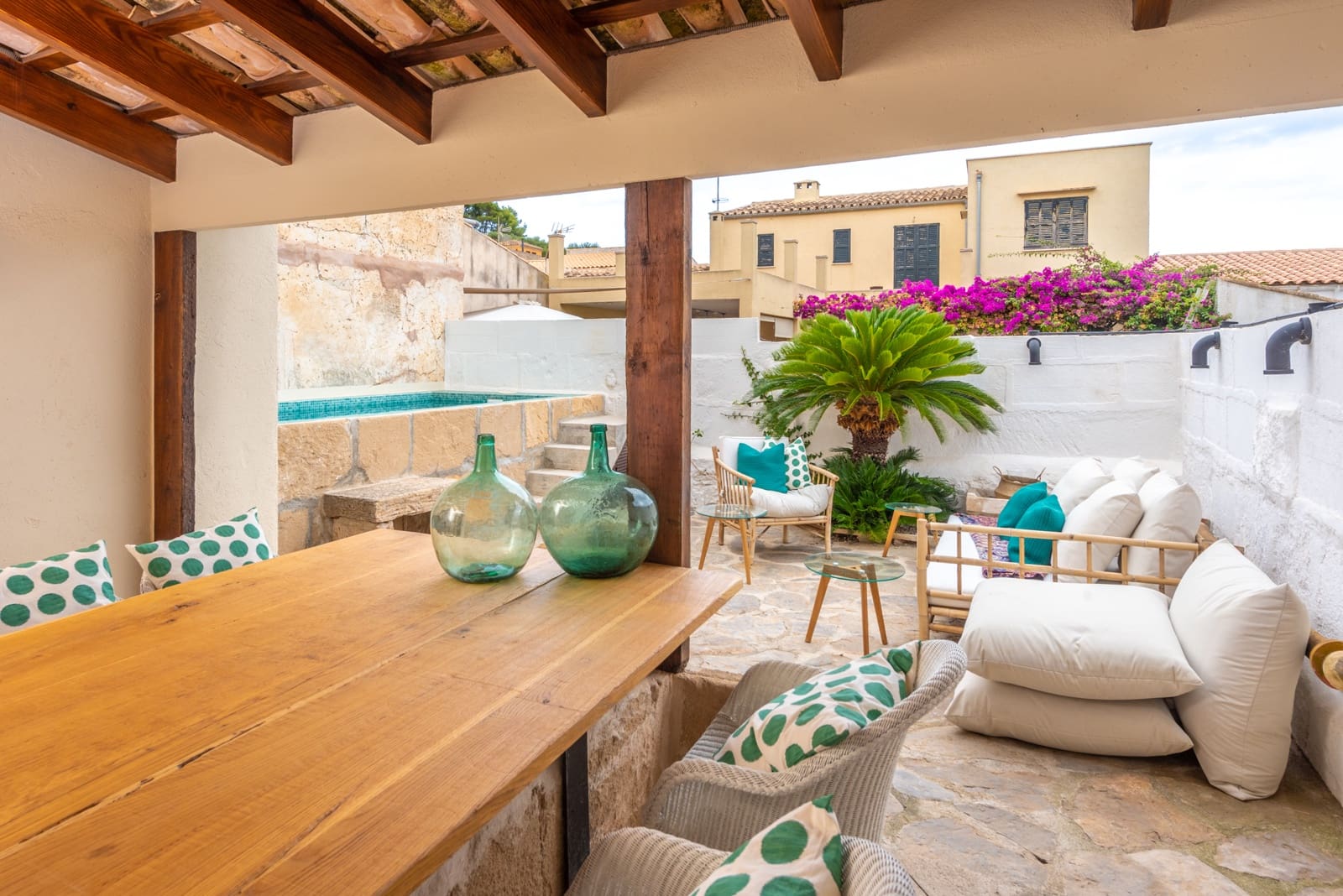 2 slaapkamer Appartement te koop in Capdepera met zwembad - € 750.000 (Ref: 9168864)