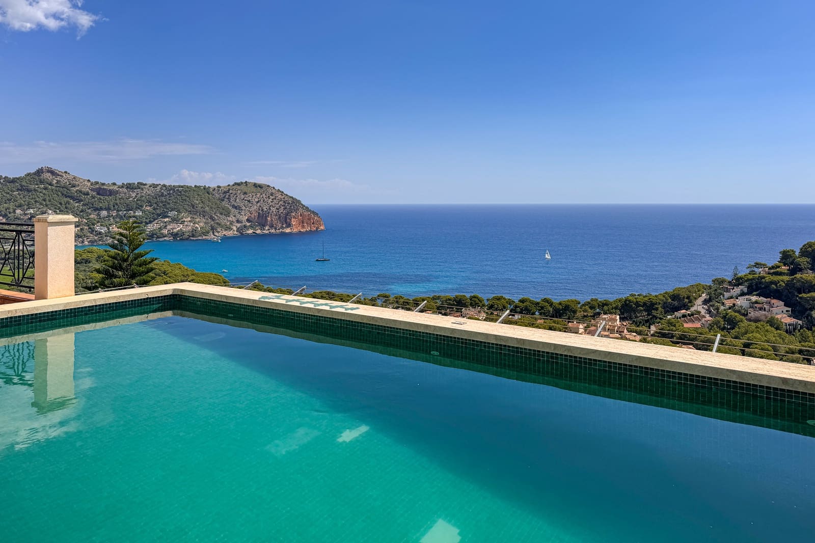 3 slaapkamer Villa te koop in Canyamel met zwembad - € 2.200.000 (Ref: 9203326)