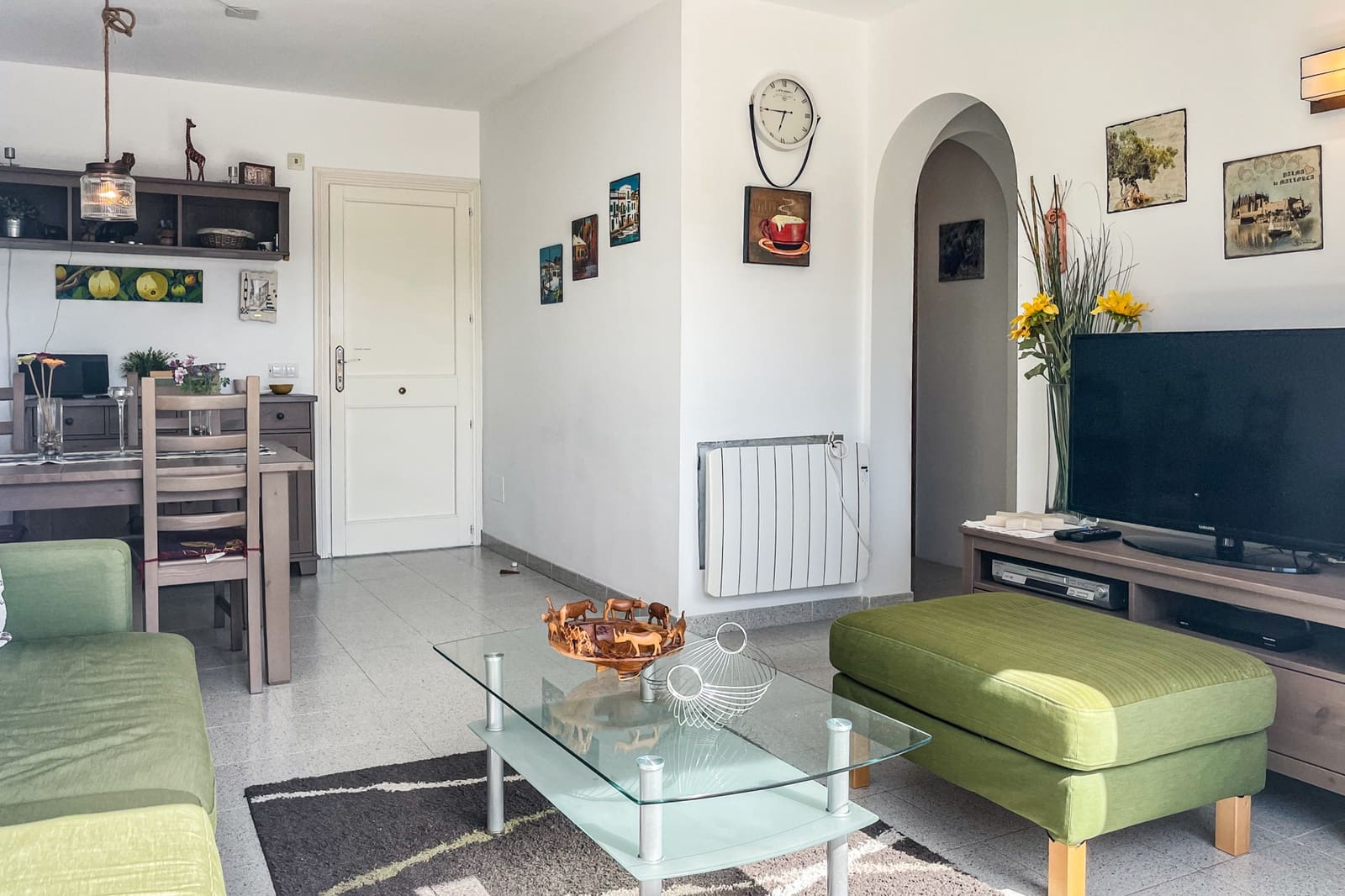 2 slaapkamer Appartement te koop in Font de Sa Cala / Font de La Cala met zwembad - € 395.000 (Ref: 9231827)