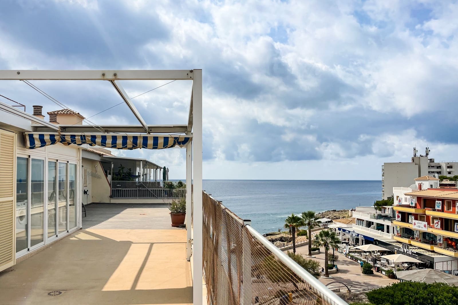 3 soveværelse Lejlighed til salg i Cala Ratjada - € 695.000 (Ref: 9235136)