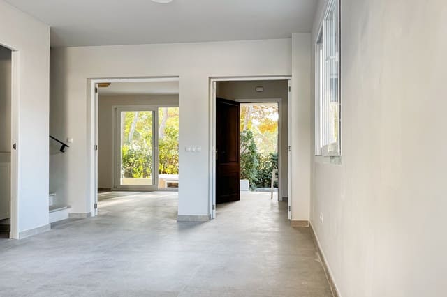 3 soverom Hus til salgs i Cala Ratjada, Capdepera - € 670 000 (Ref: 9244454)