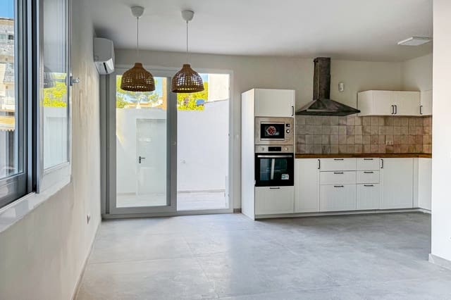 3 soverom Hus til salgs i Cala Ratjada, Capdepera - € 670 000 (Ref: 9244454)