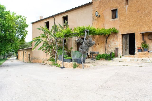 6 soveværelse Finca/Landehus til salg i Artà med garage - € 6.000.000 (Ref: 9263011)