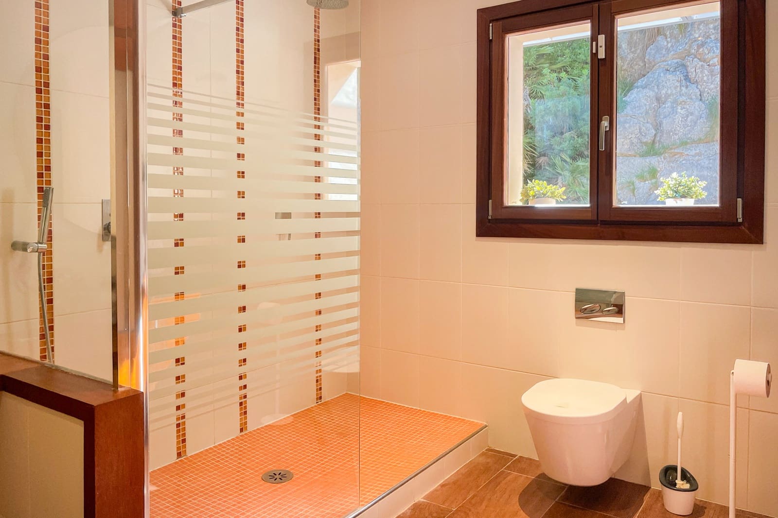 4 bedroom Villa for rent in Font de Sa Cala / Font de La Cala with pool - € 3,400 (Ref: 9263012)