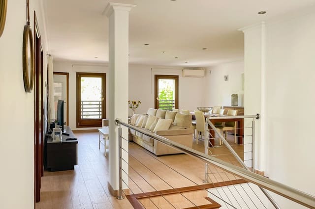 4 bedroom Villa for rent in Font de Sa Cala / Font de La Cala, Capdepera with pool - € 3,400 (Ref: 9263012)