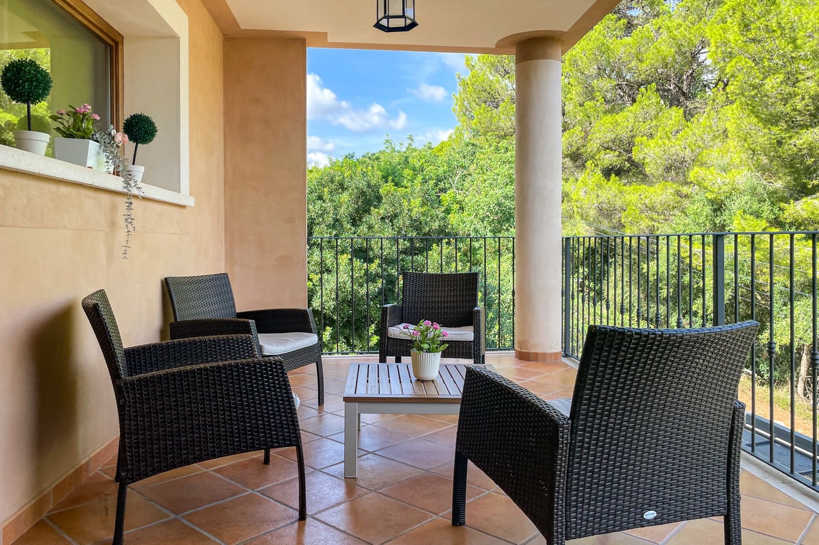 4 bedroom Villa for rent in Font de Sa Cala / Font de La Cala with pool - € 3,400 (Ref: 9263012)