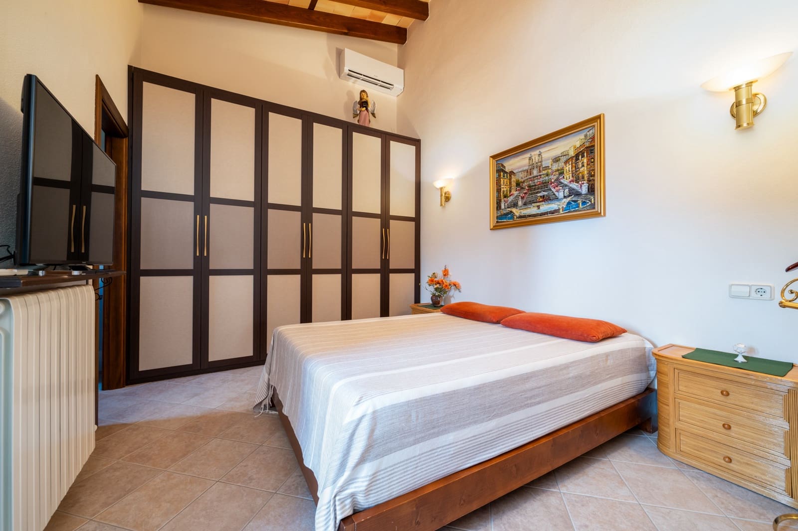 2 bedroom Finca/Country House for sale in Montuiri with pool - € 1,790,000 (Ref: 9271763)