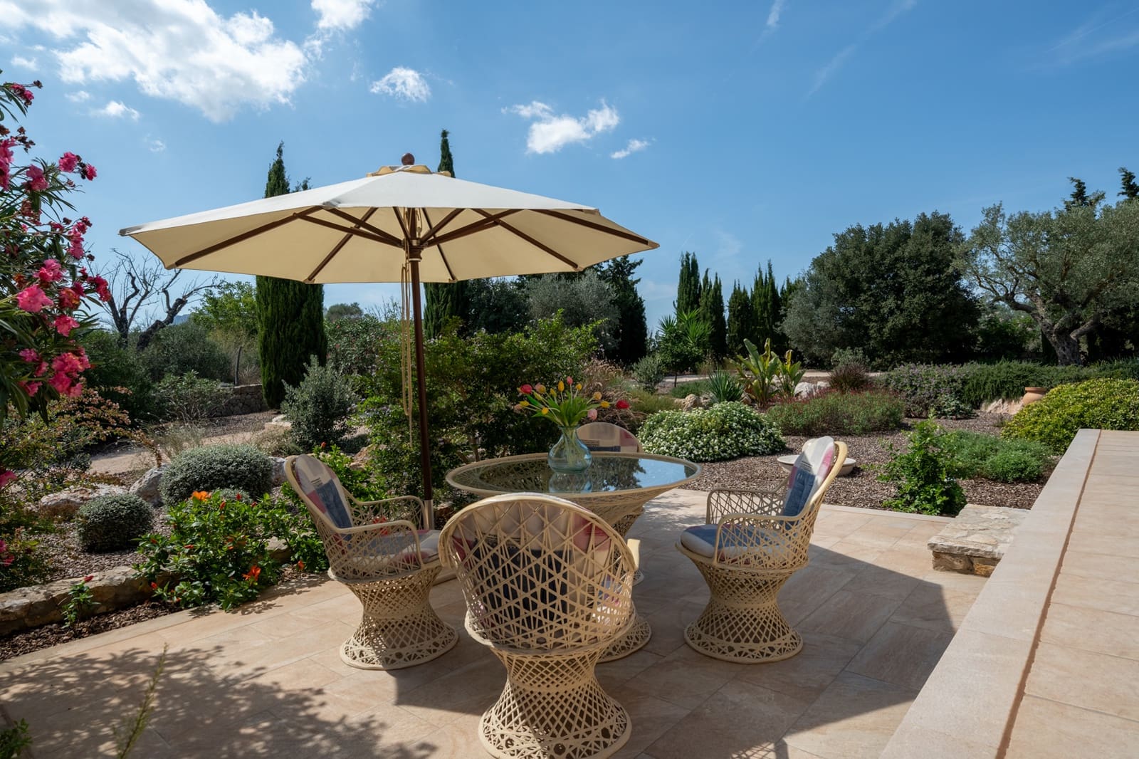 2 bedroom Finca/Country House for sale in Montuiri with pool - € 1,790,000 (Ref: 9271763)