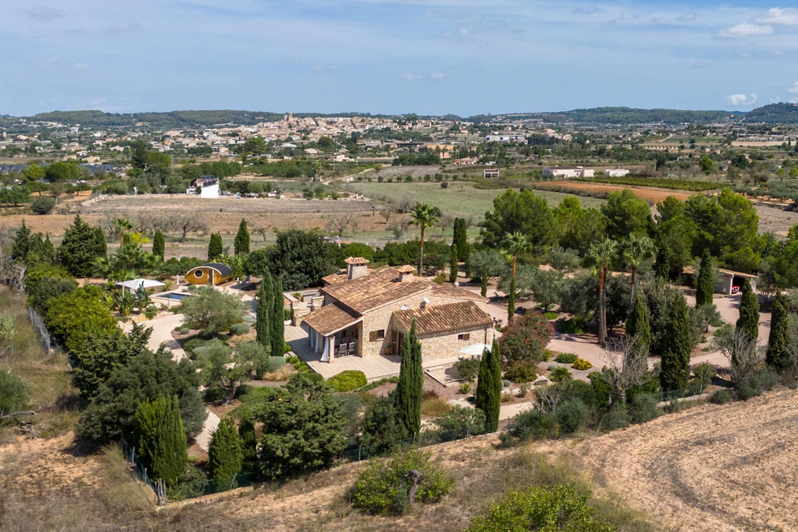2 bedroom Finca/Country House for sale in Montuiri with pool - € 1,790,000 (Ref: 9271763)