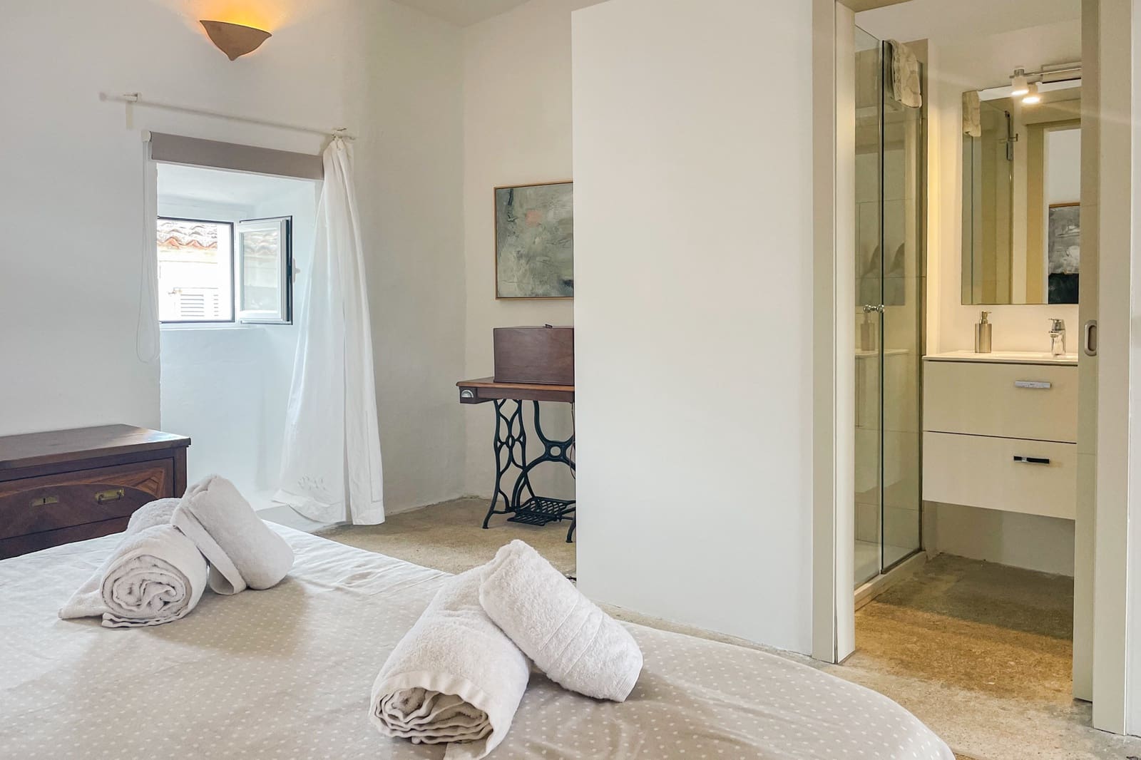 3 soveværelse Byhus til leje i Arta med swimmingpool - € 2.300 (Ref: 9296399)