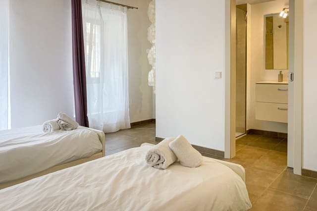 3 soveværelse Byhus til leje i Artà med swimmingpool - € 2.300 (Ref: 9296399)