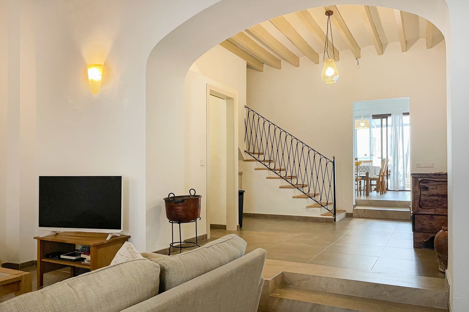 3 soveværelse Byhus til leje i Arta med swimmingpool - € 2.300 (Ref: 9296399)