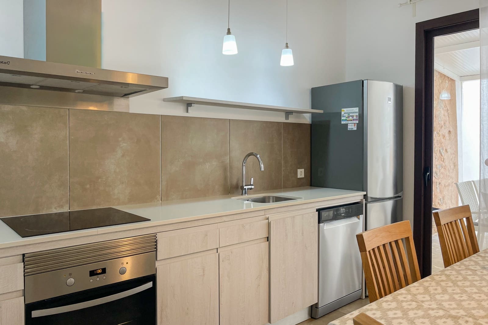 3 soveværelse Byhus til leje i Arta med swimmingpool - € 2.300 (Ref: 9296399)