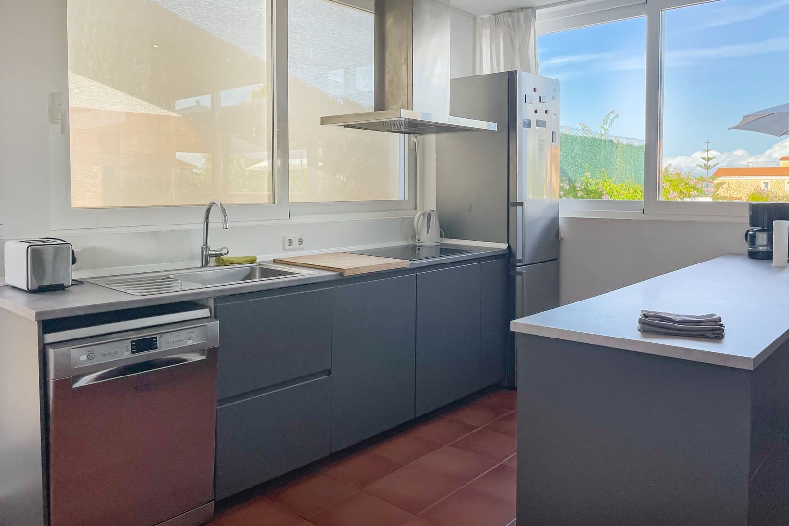 6 bedroom Villa for sale in Llucmajor with pool - € 1,500,000 (Ref: 9298866)