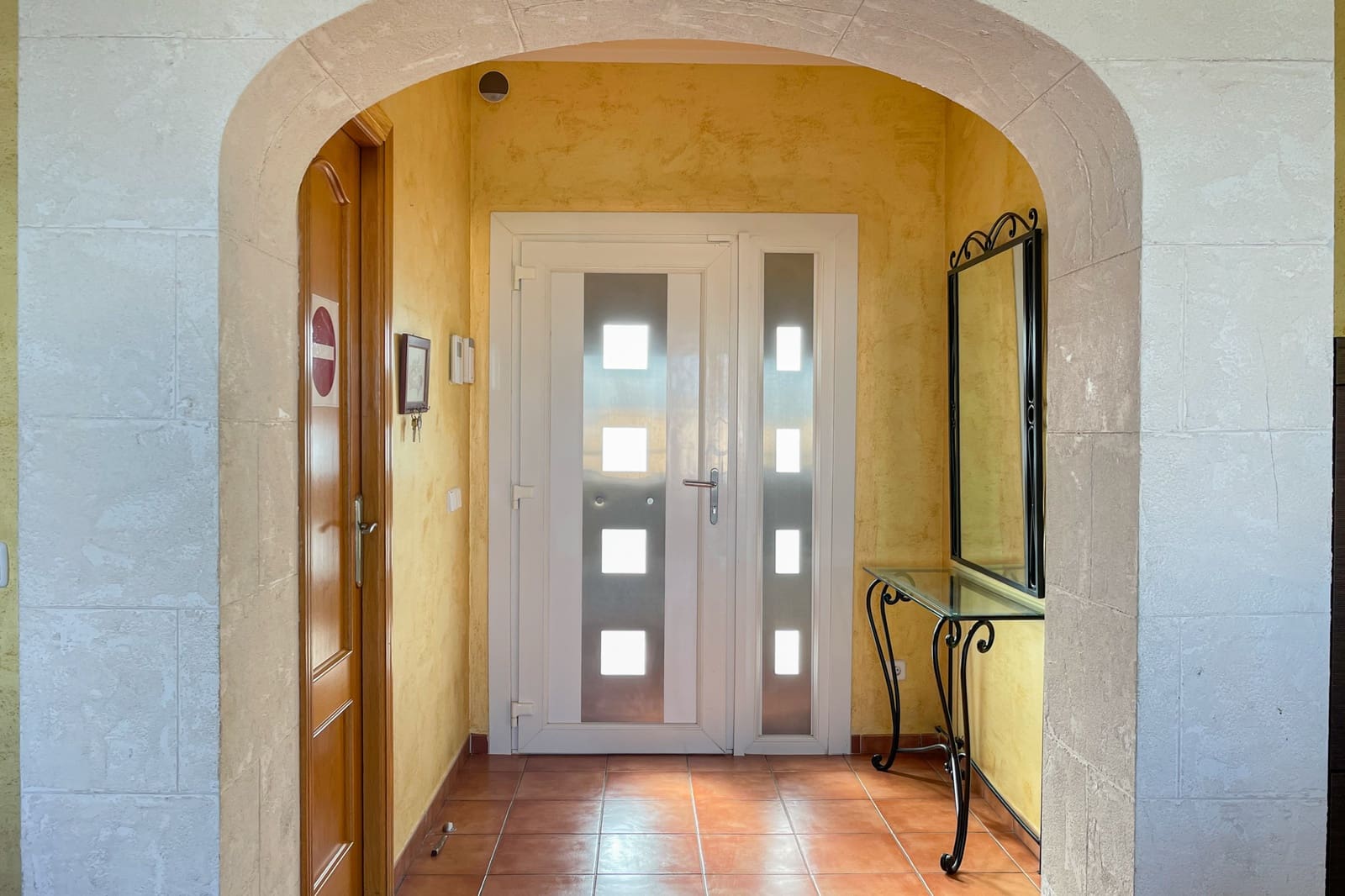 6 bedroom Villa for sale in Llucmajor with pool - € 1,500,000 (Ref: 9298866)