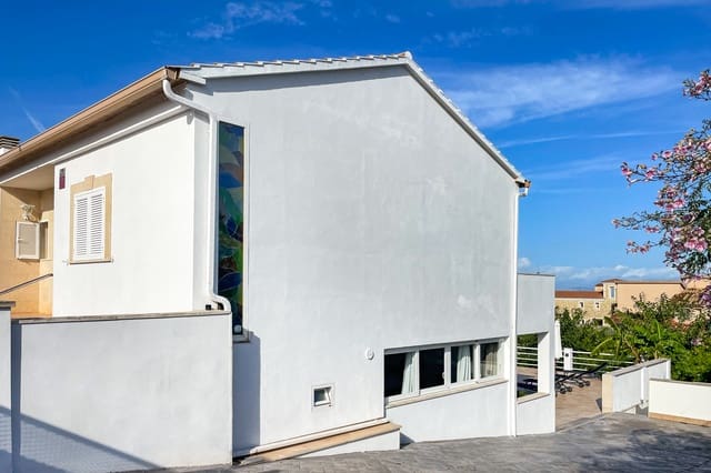 6 slaapkamer Villa te koop in Sa Torre (Llucmajor), Llucmajor met zwembad - € 1.500.000 (Ref: 9298866)