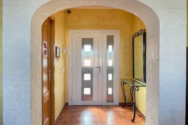 6 slaapkamer Villa te koop in Sa Torre (Llucmajor), Llucmajor met zwembad - € 1.500.000 (Ref: 9298866)