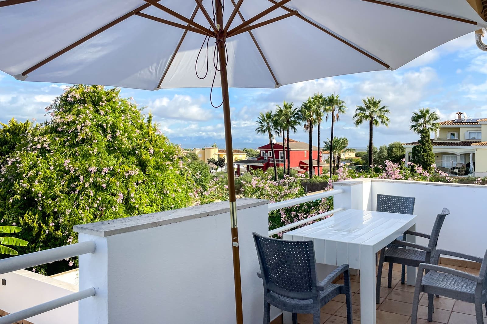 6 bedroom Villa for sale in Llucmajor with pool - € 1,500,000 (Ref: 9298866)