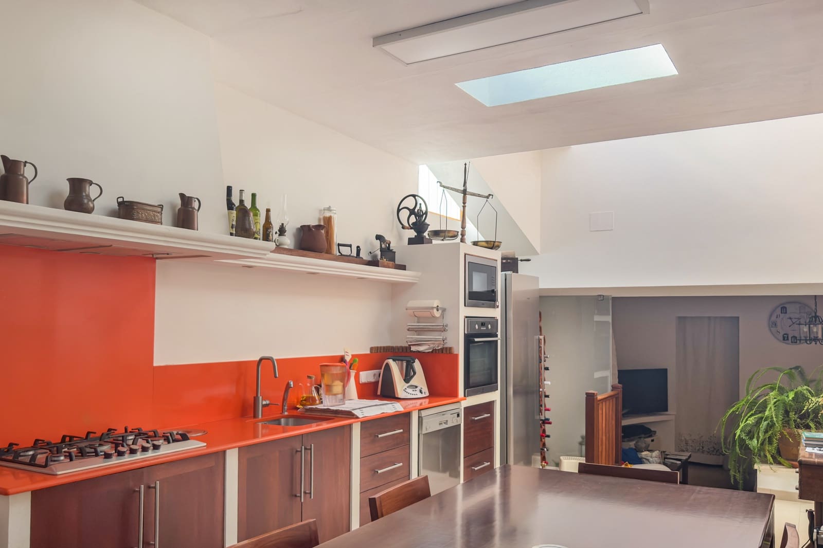 8 bedroom Villa for sale in Cala Ratjada - € 999,000 (Ref: 9301546)