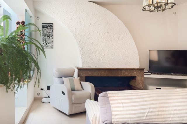 8 quarto Moradia para venda em Cala Ratjada, Capdepera - 999 000 € (Ref: 9301546)