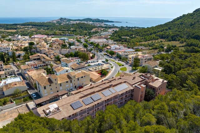 Apartamento de 2 habitaciones en Capdepera en venta con piscina garaje - 475.000 € (Ref: 9301793)