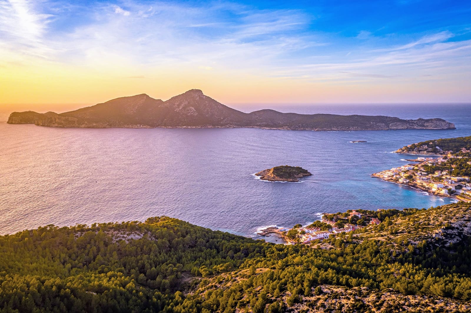 3 slaapkamer Appartement te koop in Sant Elm met zwembad garage - € 840.000 (Ref: 9311338)