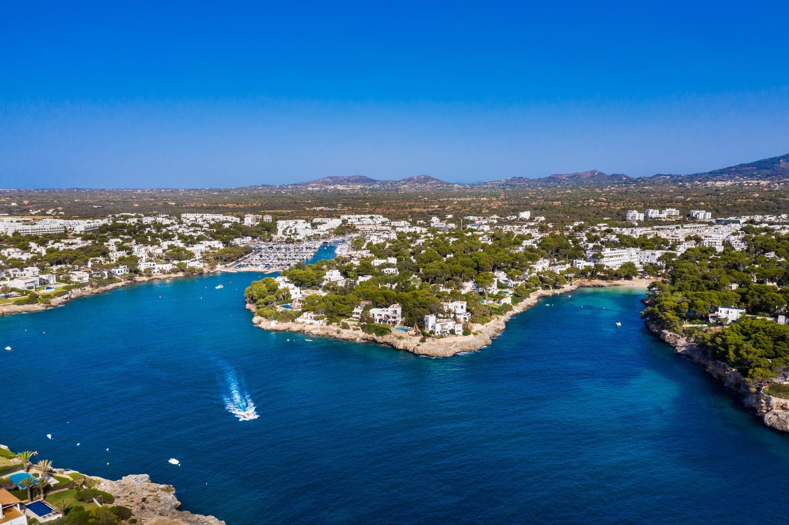 2 soverom Leilighet til salgs i Cala d'Or med svømmebasseng garasje - € 430 000 (Ref: 9314490)