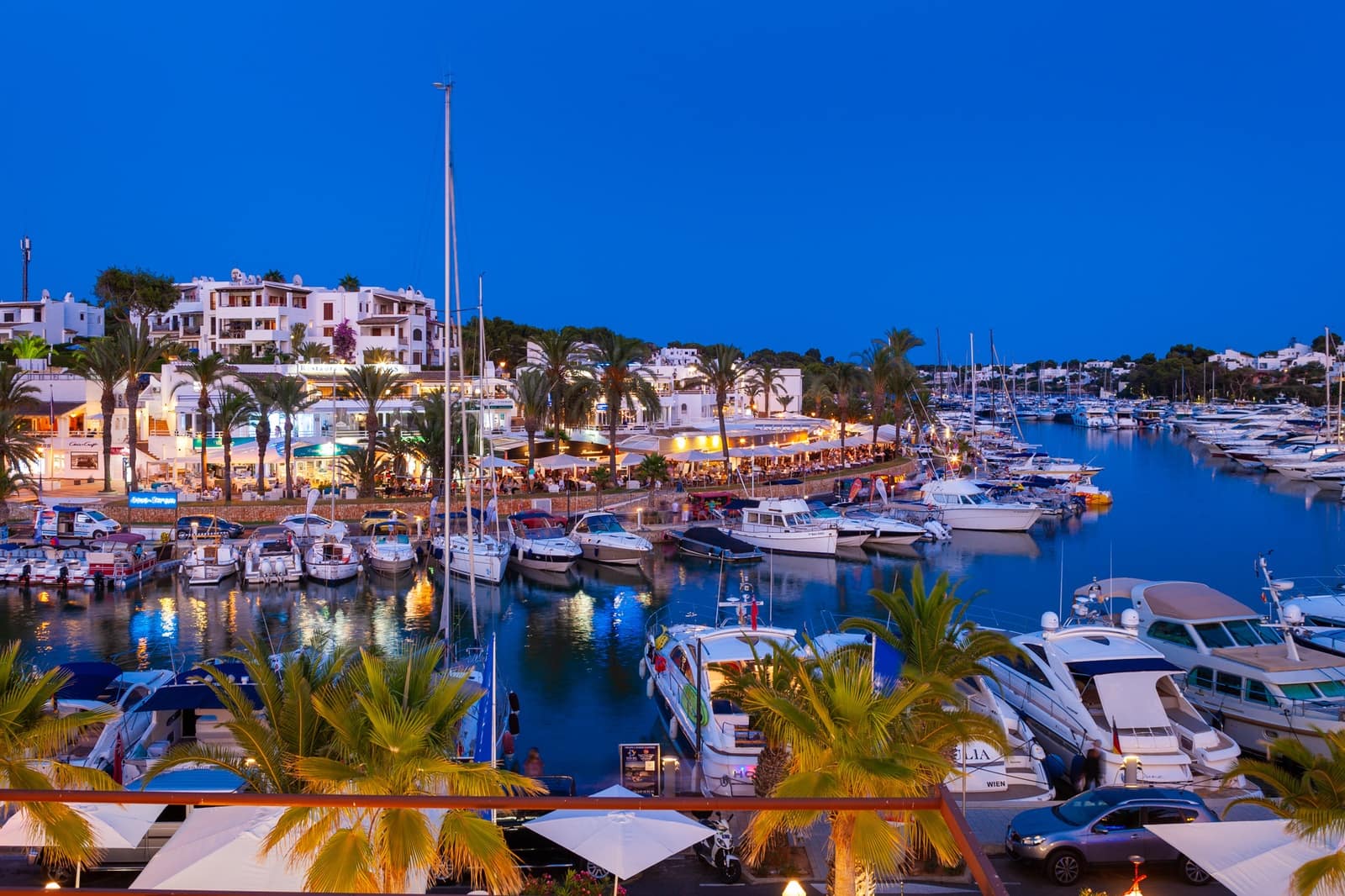 2 soverom Leilighet til salgs i Cala d'Or med svømmebasseng garasje - € 430 000 (Ref: 9314490)