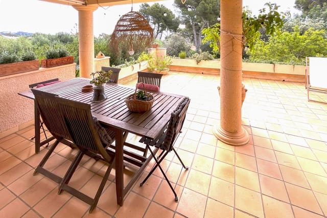 4 soveværelse Villa til salg i Cala Ratjada, Capdepera med swimmingpool - € 1.695.000 (Ref: 9319551)