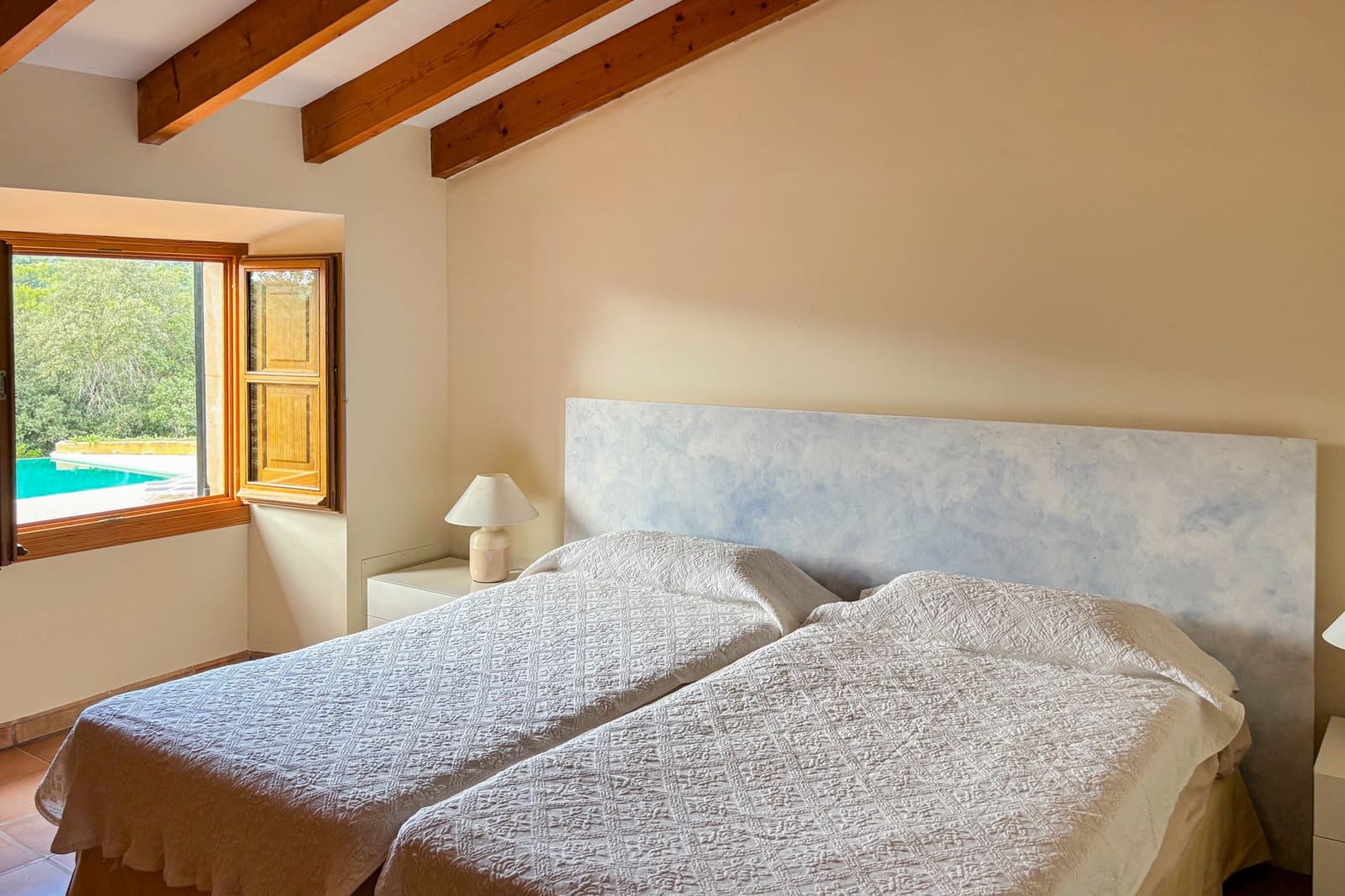 5 bedroom Finca/Country House for rent in Arta with pool - € 5,500 (Ref: 9329785)