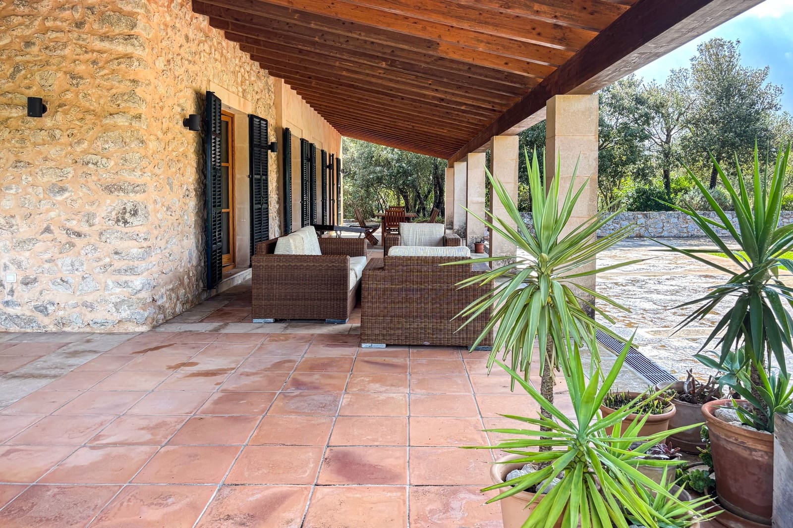 5 bedroom Finca/Country House for rent in Arta with pool - € 5,500 (Ref: 9329785)