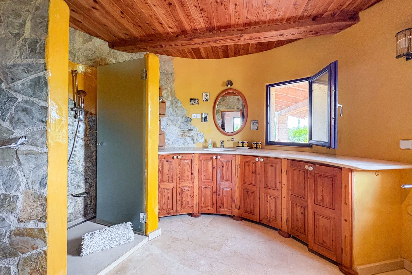 4 bedroom Finca/Country House for sale in Sant Llorenc des Cardassar with pool - € 1,849,000 (Ref: 9352829)