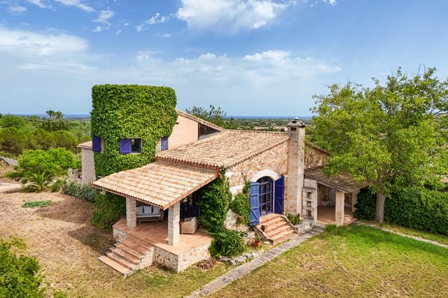 4 Zimmer Finca/Landgut zu verkaufen in Sant Llorenç des Cardassar mit Pool - 1.849.000 € (Ref: 9352829)
