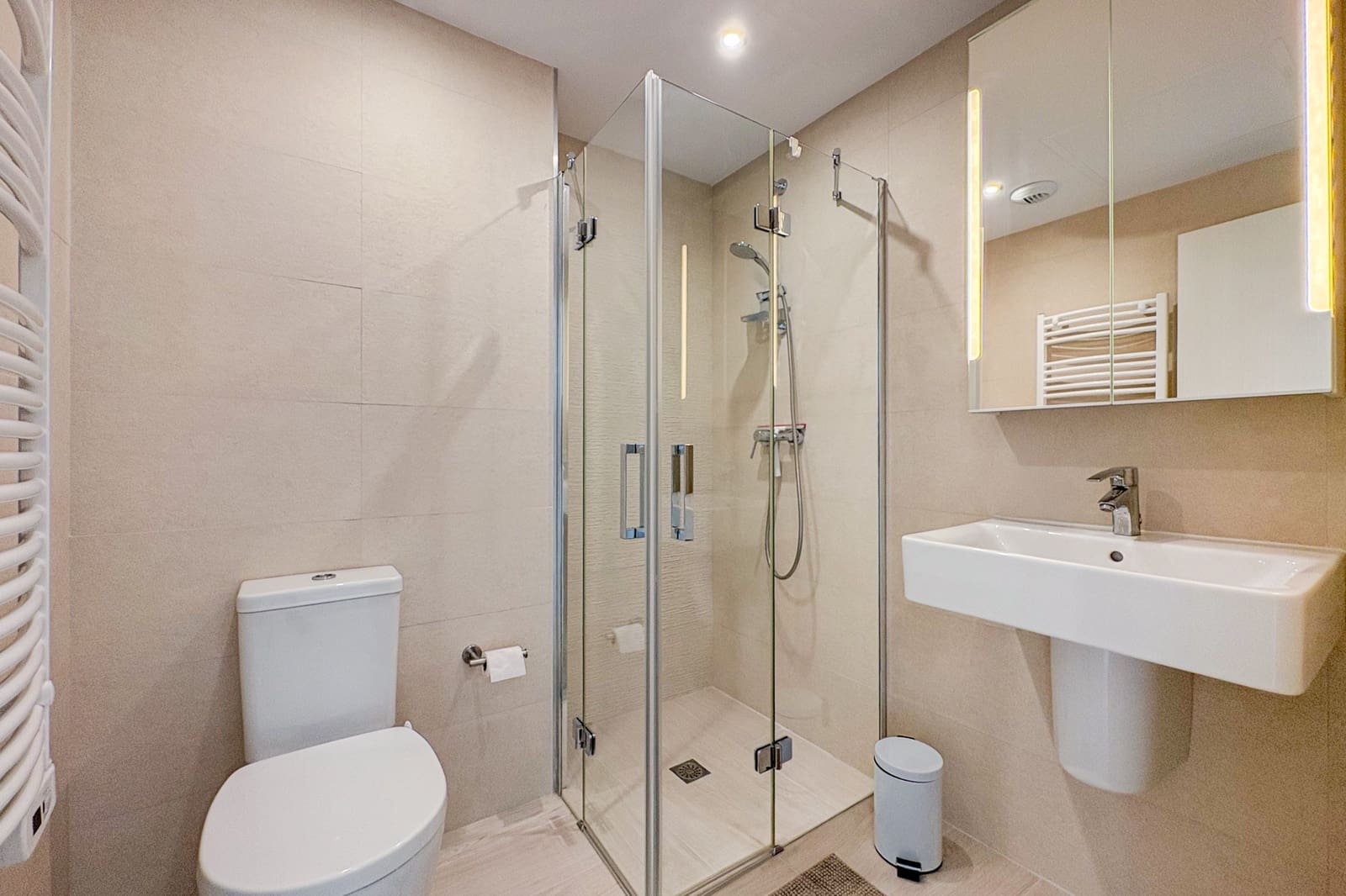 3 quarto Apartamento para venda em Colonia de Sant Pere / Colonia de San Pedro com piscina - 615 000 € (Ref: 9363219)