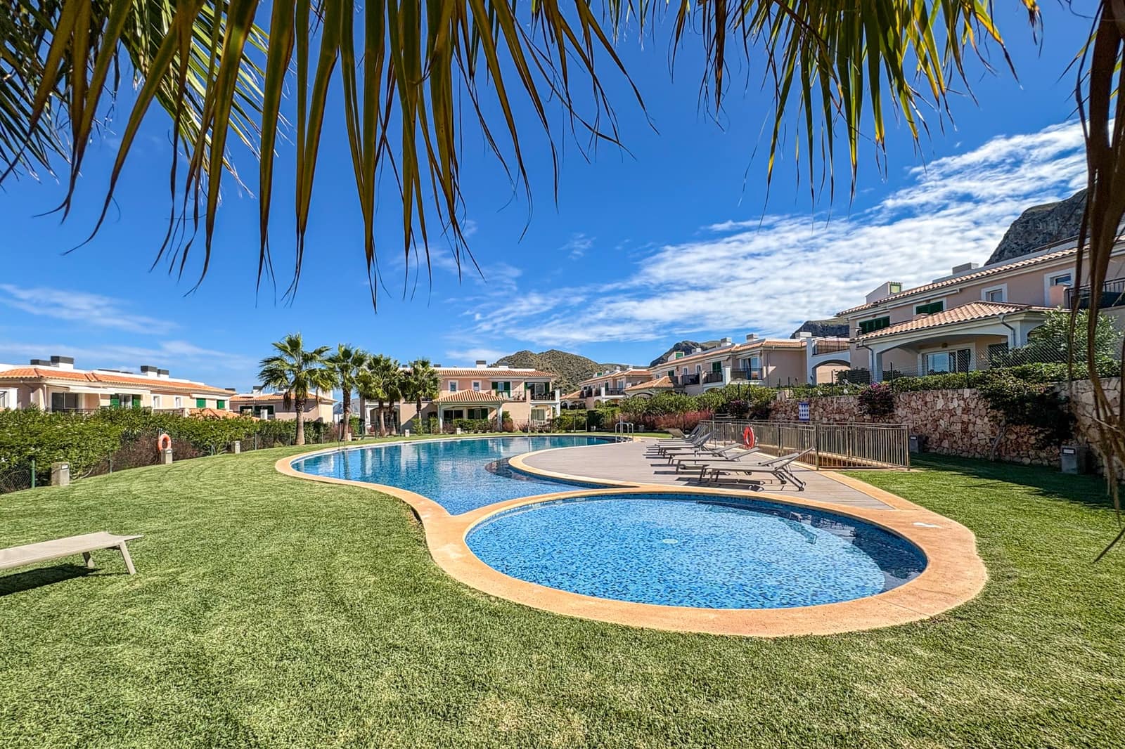 3 quarto Apartamento para venda em Colonia de Sant Pere / Colonia de San Pedro com piscina - 615 000 € (Ref: 9363219)