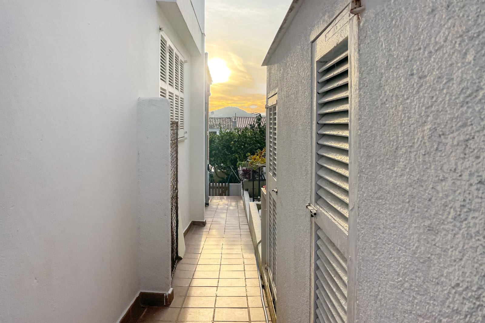 5 bedroom Villa for rent in Cala Ratjada with pool - € 3,000 (Ref: 9383577)