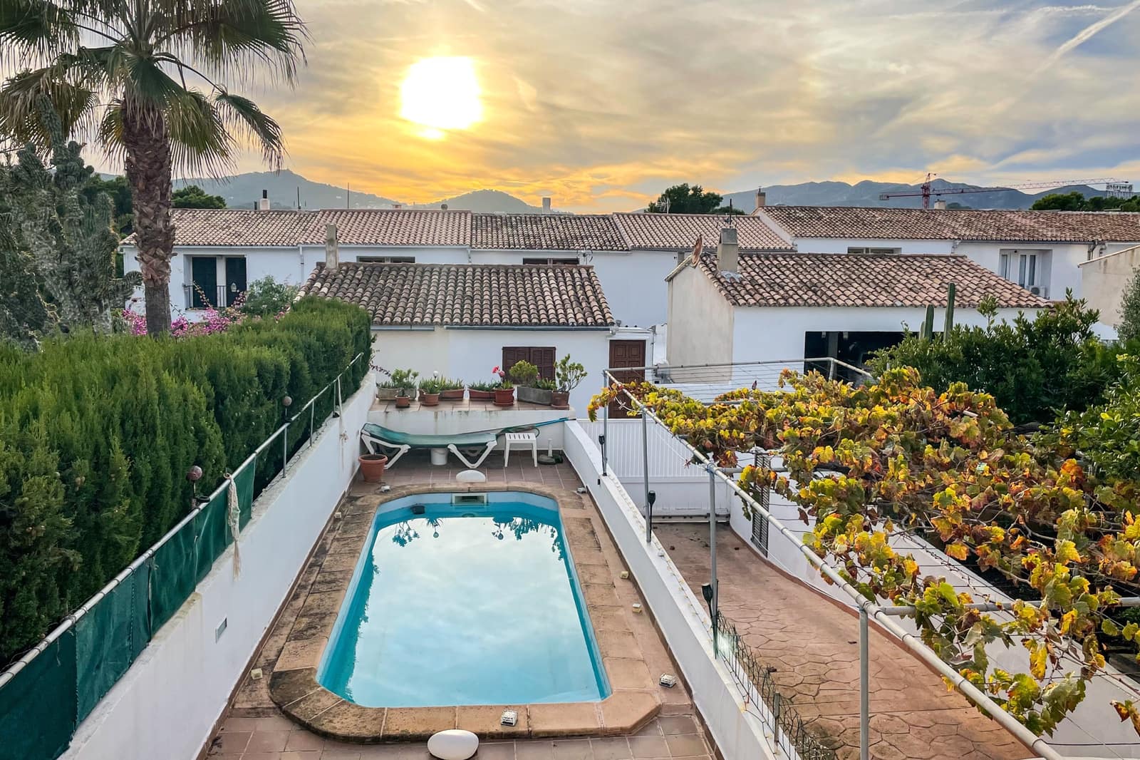 5 bedroom Villa for rent in Cala Ratjada with pool - € 3,000 (Ref: 9383577)