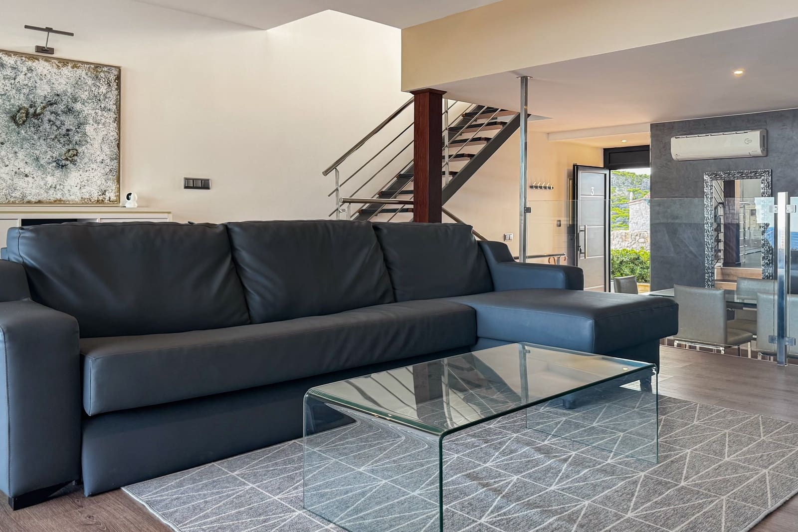 2 soverom Hus til salgs i Cala Ratjada med svømmebasseng garasje - € 1 250 000 (Ref: 9396737)