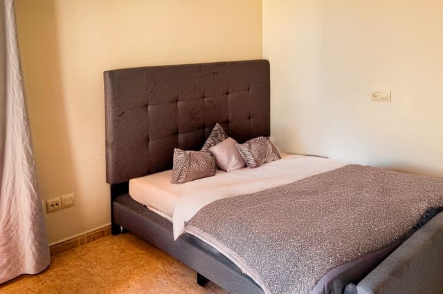 3 quarto Apartamento para venda em Cala Ratjada, Capdepera com garagem - 285 000 € (Ref: 9402591)