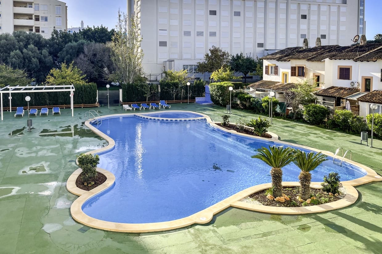 1 bedroom Apartment for sale in Sa Coma with pool - € 238,000 (Ref: 9414944)