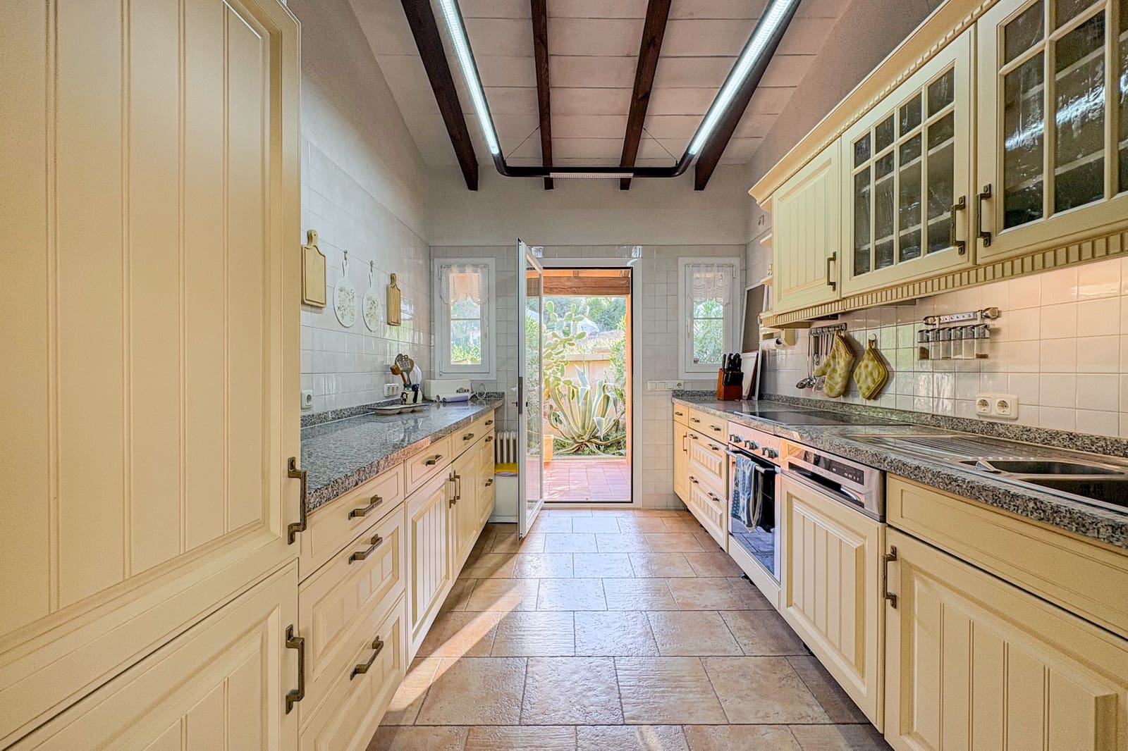 3 bedroom Villa for sale in Canyamel with pool - € 795,000 (Ref: 9444775)