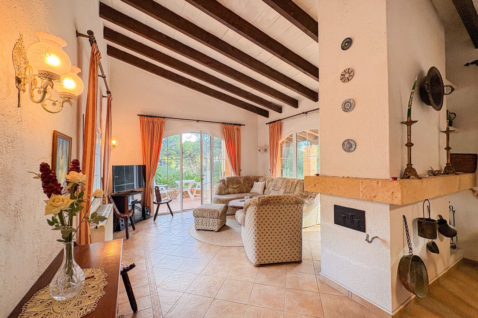 3 bedroom Villa for sale in Canyamel with pool - € 795,000 (Ref: 9444775)