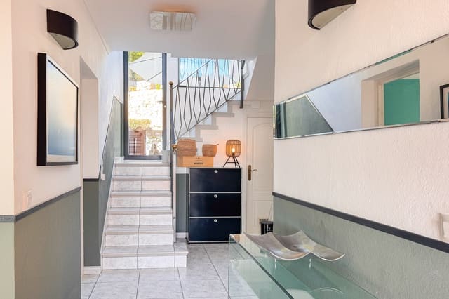 3 bedroom Villa for sale in Cala Ratjada, Capdepera with pool - € 1,230,000 (Ref: 9471583)